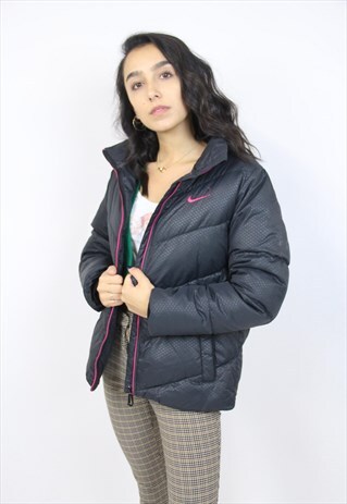 VINTAGE NIKE BLACK PADDED SPORTS JACKET