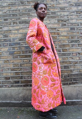 1970'S PADDED FLORAL HOUSE COAT