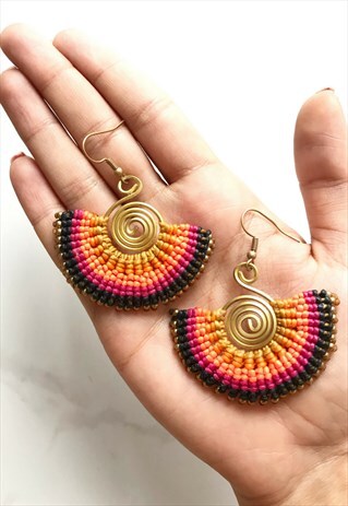 HANDMADE MACRAME BRASS EARRINGS IN SHADED ORANGE PINK COLOUR