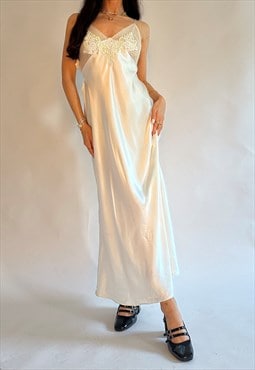 00s Delicates White Embroidered Silky Flowy Tie Maxi Dress