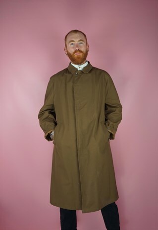 VINTAGE 1970S LIGHT BROWN OVERCOAT