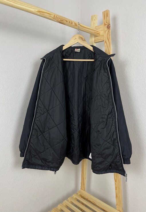garment image