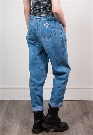 VINTAGE 90'S LIGHT BLUE DENIM HIGH WAIST MOM JEANS