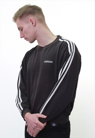VINTAGE ADIDAS SWEATSHIRT