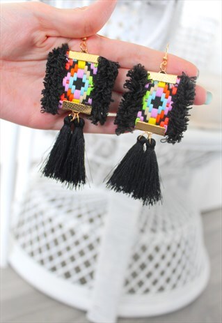 POMPOMS ETHNIC EARRINGS
