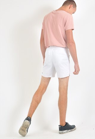 VINTAGE 90'S PUMA SHORTS IN WHITE