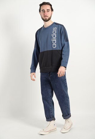 VINTAGE ADIDAS SWEATSHIRT