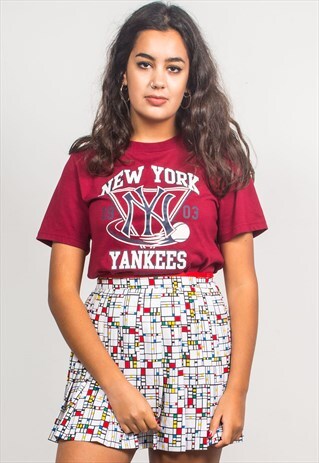 VINTAGE 90'S BURGUNDY NEW YORK YANKEES T-SHIRT