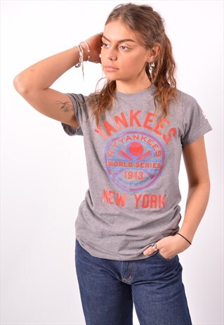 VINTAGE MAJESTIC NY YANKEES T-SHIRT TOP GREY
