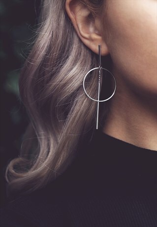 IONA. MINIMAL GEOMETRIC SILVER DROP EARRINGS