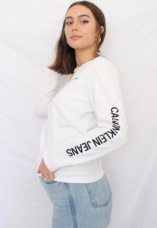CALVIN KLEIN LONG SLEEVE T-SHIRT