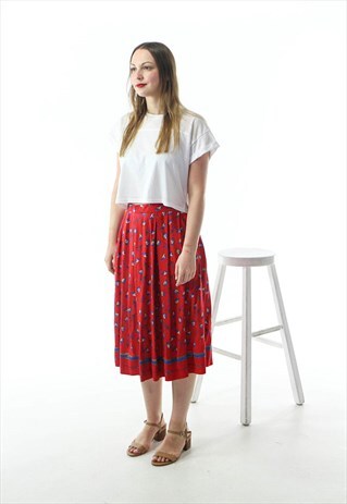 RED PLEATED SKIRT / HIGH WAISTED DUCKS SKIRT