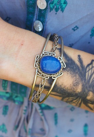 ADJUSTABLE BLUE CATS EYE GEMSTONE BANGLE