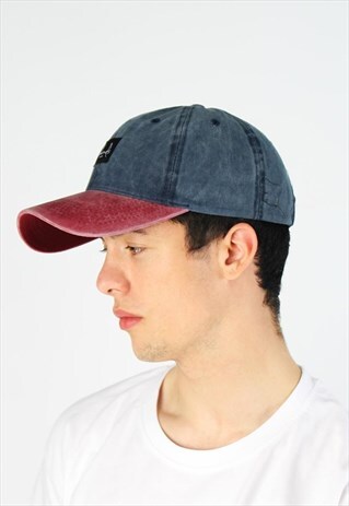 EXCLUSIVE CAP - RED AND BLUE