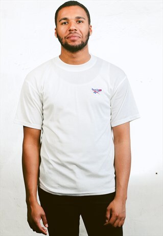 VINTAGE REEBOK T-SHIRT