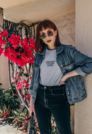 DANCING SLOGAN EMBROIDERED GREY T-SHIRT