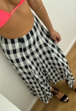 Maxi Skirt with Cutabout Hem in Gingham Check