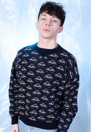 VINTAGE GIORGIO ARMANI NAVY AND WHITE KNITTED JUMPER