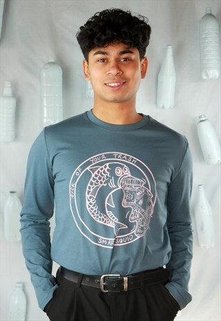 ORGANIC LONG SLEEVE T-SHIRT IN TEAL WITH PLASTIC PUKE FISH