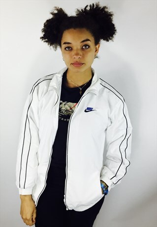 NIKE WINDBREAKER JACKET