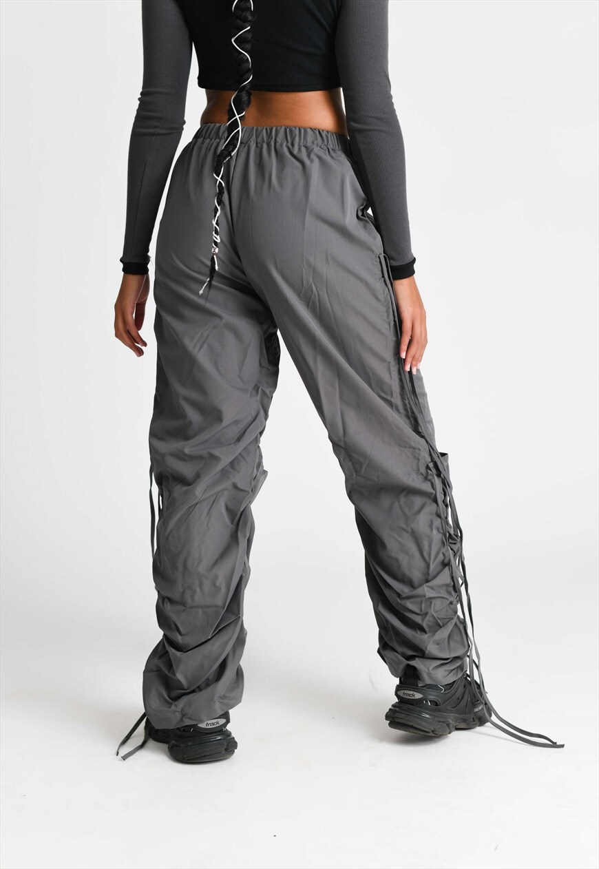 Black nylon ruched toggle detail online jogger