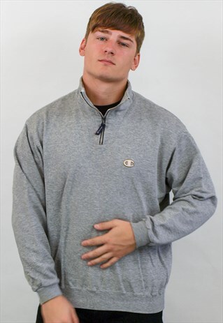 VINTAGE CHAMPION SWEATSHIRT