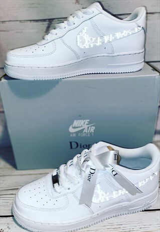 nike af1 reflective swoosh