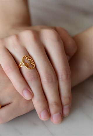 SILHOUETTE FACE GOLD RING