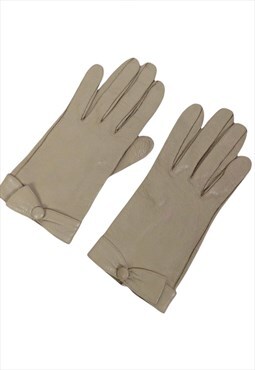 Vintage Leather Gloves 70s Chic Mod Cream Fitted Mod Boho