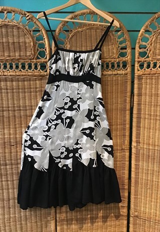 VINTAGE YEAR 2K DEADSTOCK ETHNIC BOHO DRESS RAVE