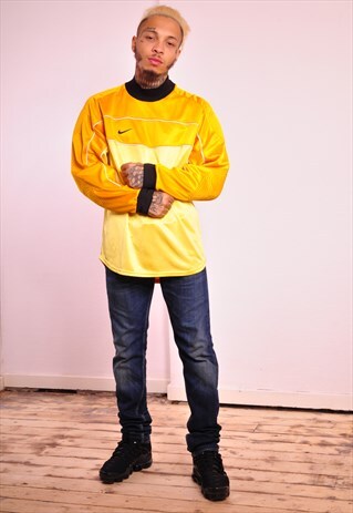VINTAGE NIKE GOAL KEEPER JERSEY SWEATER