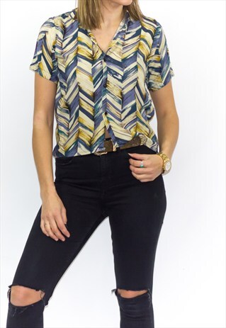 VINTAGE 90'S CROPPED PATTERNED SHIRT