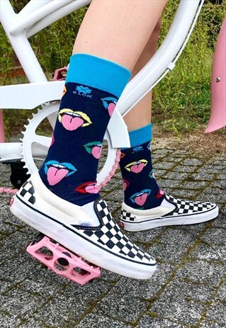 FUNNY FASHION SOCKS WITH COLOURFUL MOUTH AND PINK TONGUE