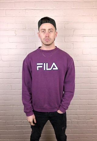 VINTAGE FILA SPELLOUT SWEATSHIRT IN PURPLE