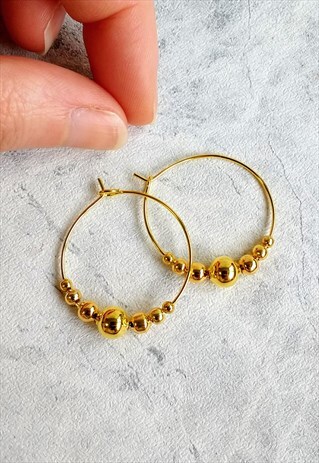 CLASSIC GRADUATED GOLDEN BEAD HOOP EARRINGS