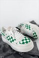 CHECK SNEAKERS CHESS TRAINERS IN WHITE BLACK