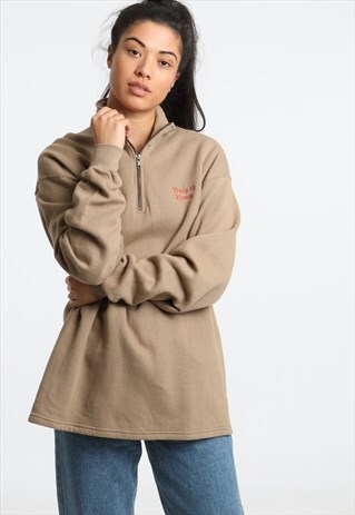 LEE EMBROIDERED 1/4 ZIP SWEATSHIRT