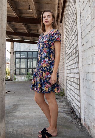 VINTAGE RETRO FLORAL LIGHT DRESS