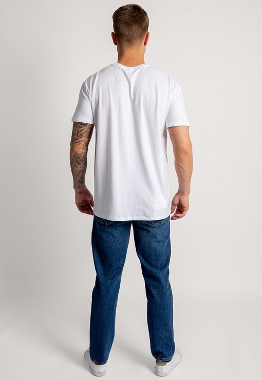 garment image