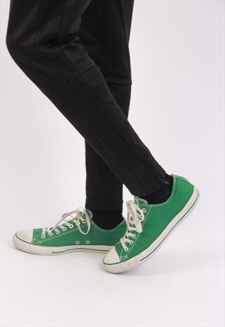 VINTAGE CONVERSE TRAINERS