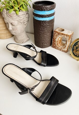VINTAGE Y2K HILARD & HANSON LEATHER SANDALS SHOES HEELED