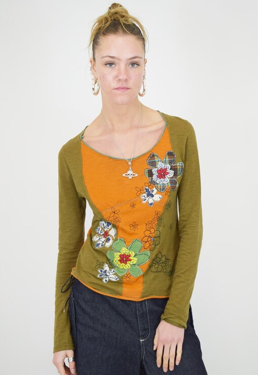 garment image