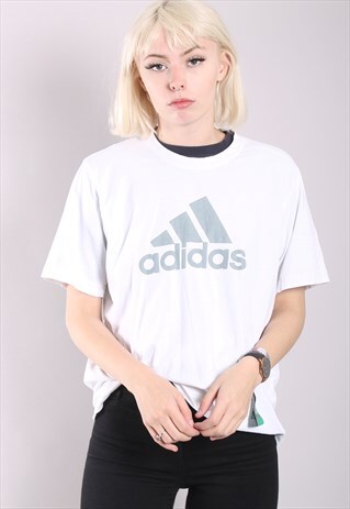 VINTAGE ADIDAS T-SHIRT