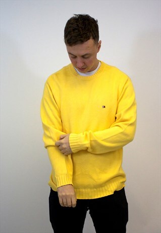 VINTAGE TOMMY HILFIGER JUMPER.