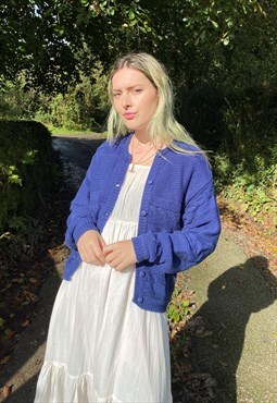 Vintage Size M Chunky Knitted Cardigan in Blue