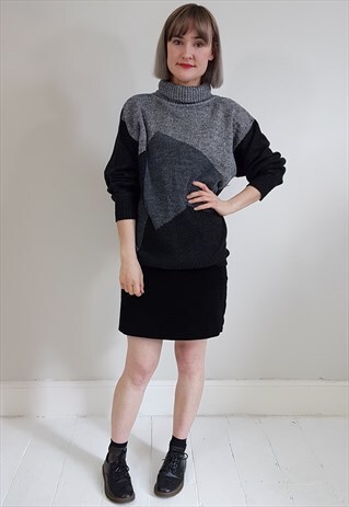 VINTAGE 80'S BLACK AND GREY GRAPHIC COWL NECK JUMPER