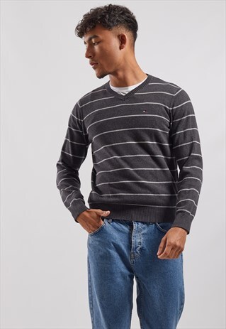 VINTAGE TOMMY HILFIGER V-NECK JUMPER