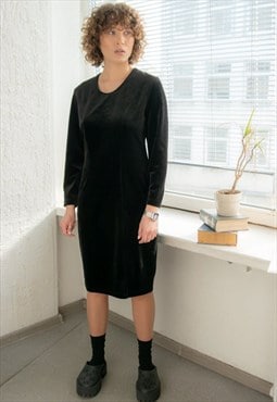 Vintage 80's Black Velvet Long Sleeved Midi Dress