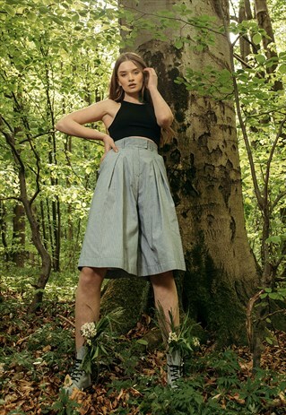 PLEATED BERMUDA IN STRIPE COTTON