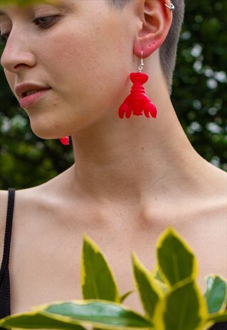 LOBSTER EARRINGS